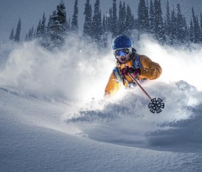 世界杯2026-芬兰正面击溃雷恩，伊布用一粒点球，照亮了足球的黄昏