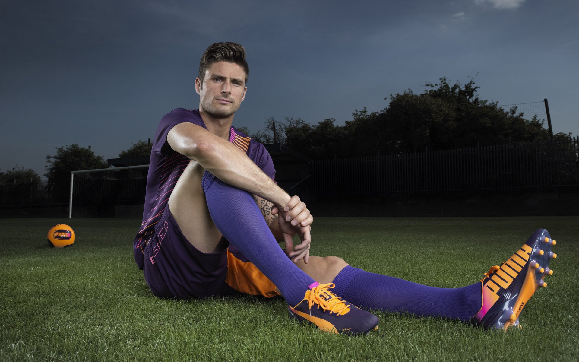 爱德华兹成为全场焦点，爵士碾压魔术，当个人英雄主义遇上团队暴力美学