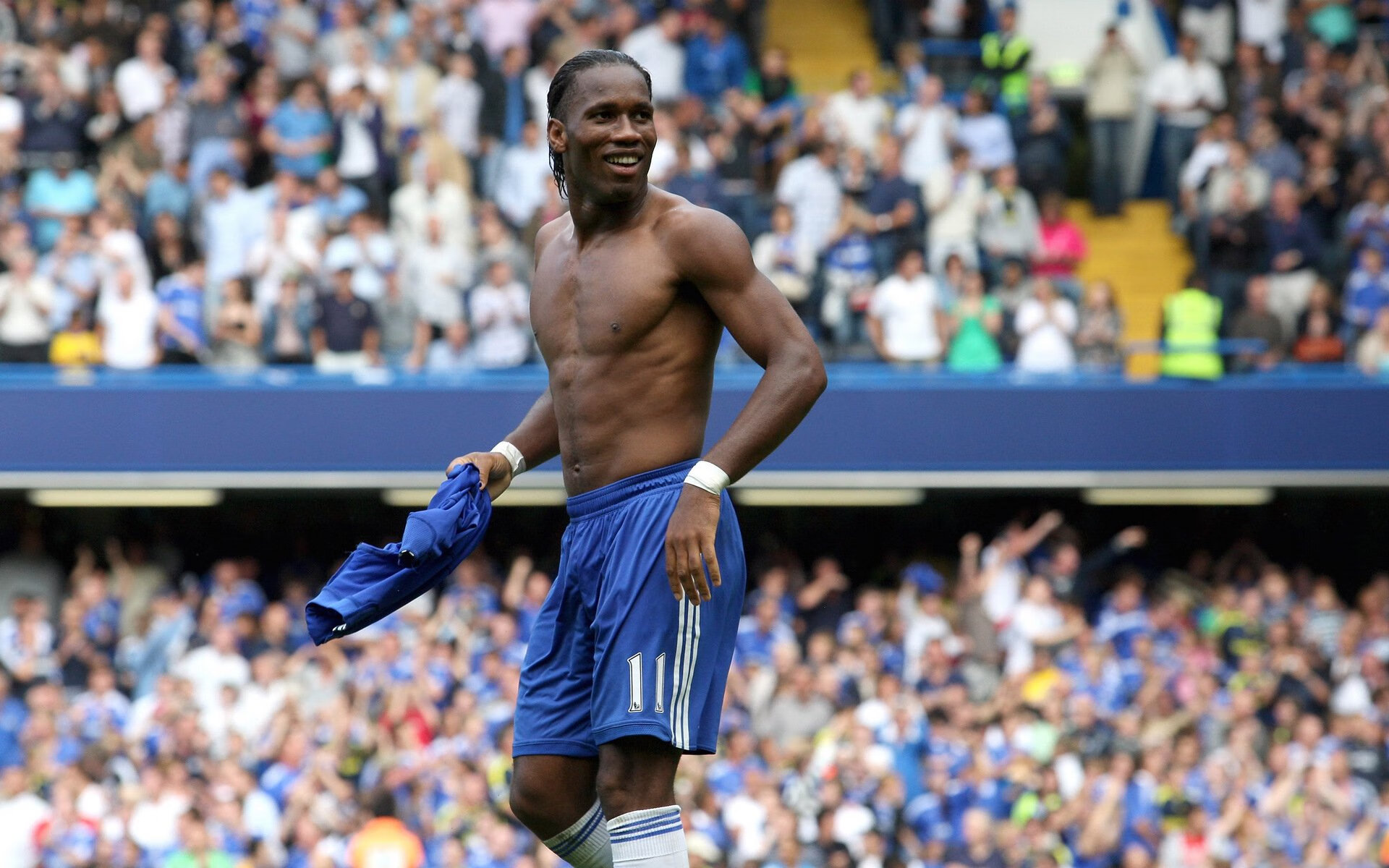 欧冠淘汰赛之夜,布伦森稳定输出不掉线,在喧嚣时代,成为自己的基准时钟