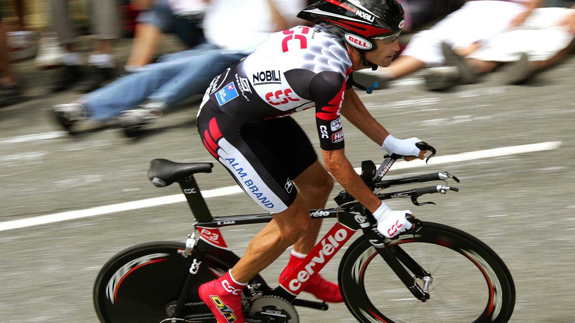 厄瓜多尔速胜启示录，当伊萨克在英超接管比赛，我们看到了足球的降维打击