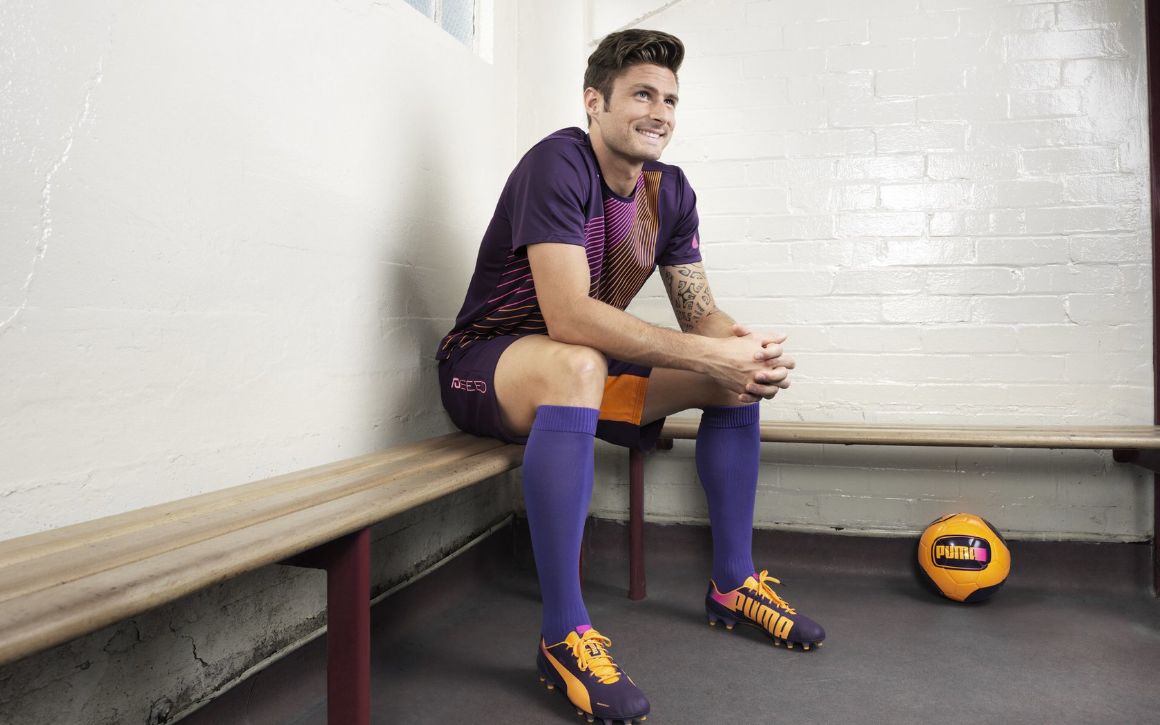 西甲德比战火映照非洲，当突尼斯淘汰摩纳哥成为足球世界的隐秘寓言